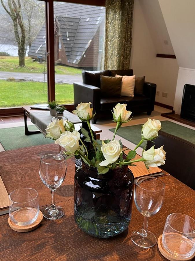 Caledonia Lodge Spean Bridge Extérieur photo